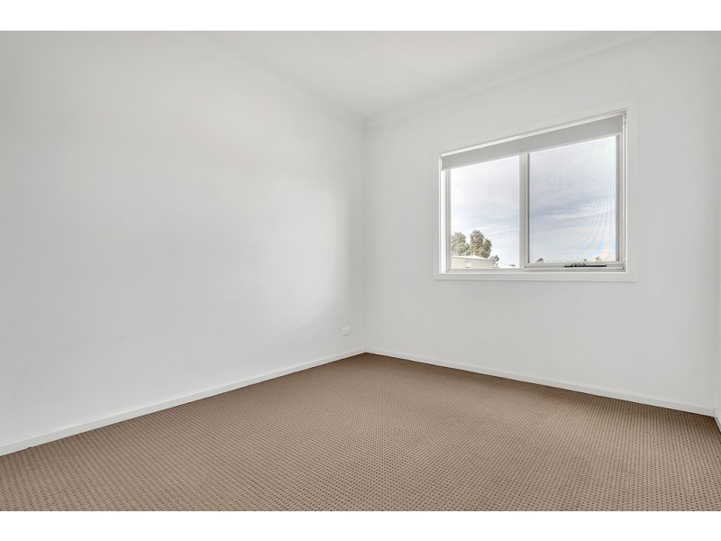 4/198 Newbury Boulevard, Craigieburn VIC 3064