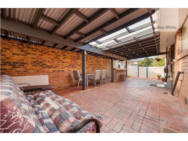 28 Bank Street, Craigieburn VIC 3064