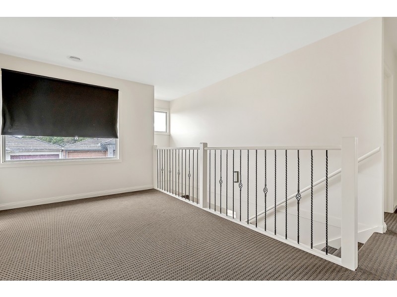 96 Frontier Avenue, Greenvale VIC 3059