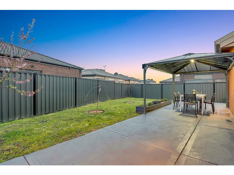 49 Wattletree Street, Craigieburn VIC 3064