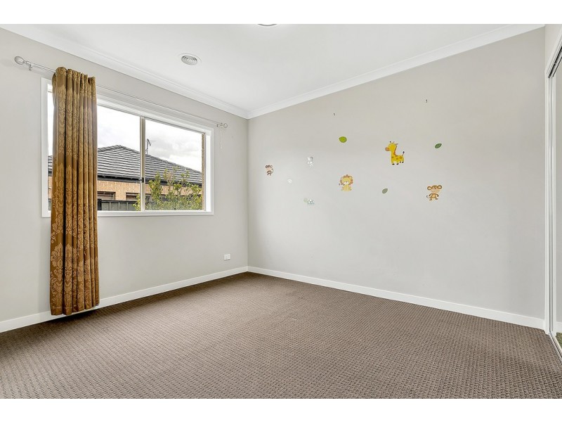 14 Clapham Way, Craigieburn VIC 3064