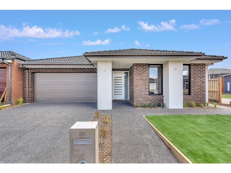 28 Carlingford Road, Mickleham VIC 3064