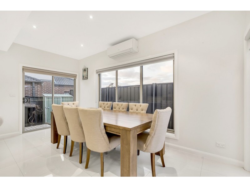 7 Style Way, Craigieburn VIC 3064