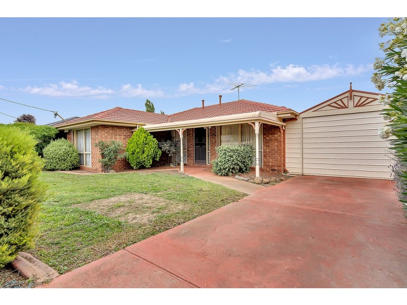 29 Watford Crescent, Craigieburn VIC 3064