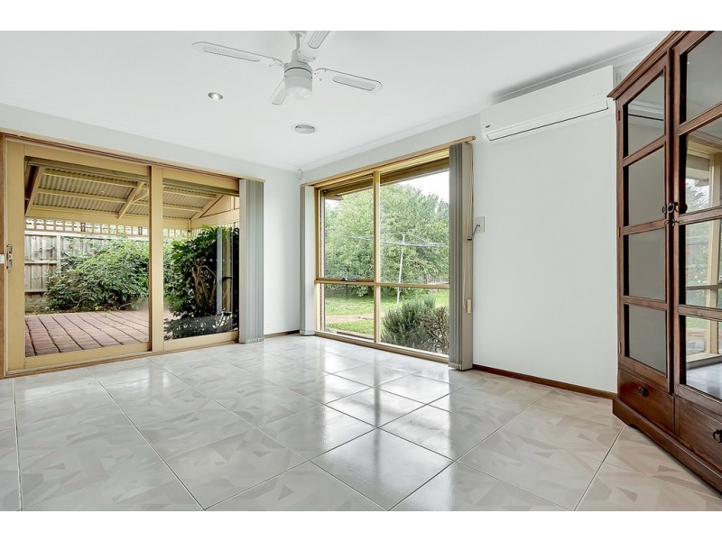 29 Watford Crescent, Craigieburn VIC 3064