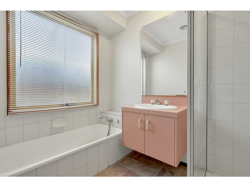 29 Watford Crescent, Craigieburn VIC 3064