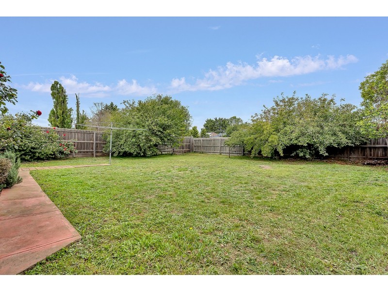 29 Watford Crescent, Craigieburn VIC 3064