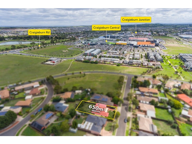 29 Watford Crescent, Craigieburn VIC 3064