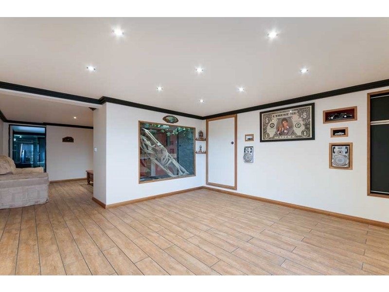 15 Beau Vista Drive, Craigieburn VIC 3064