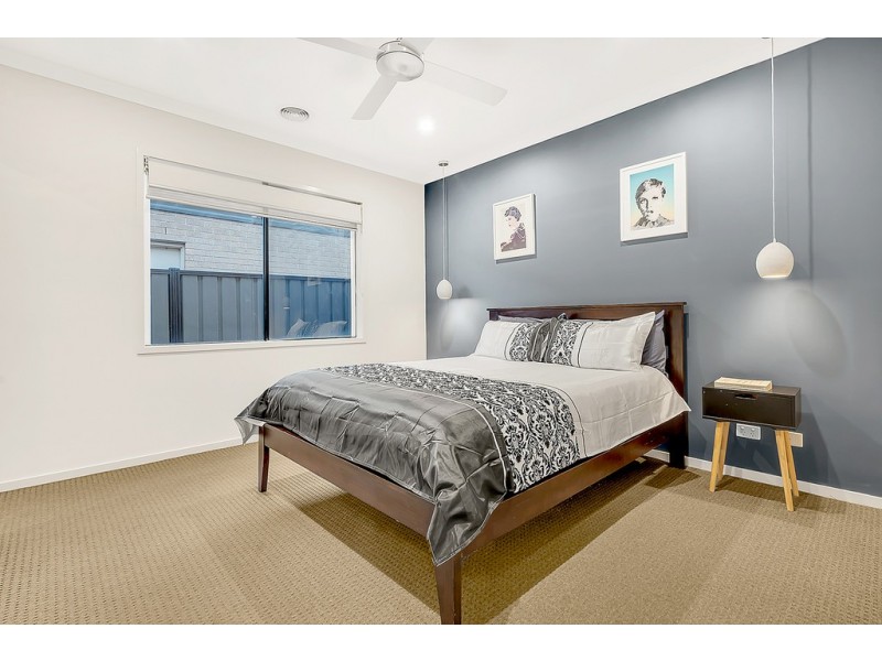 328 Waterview Boulevard, Craigieburn VIC 3064