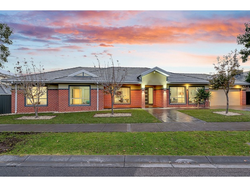 3 Meadow Street, Craigieburn VIC 3064