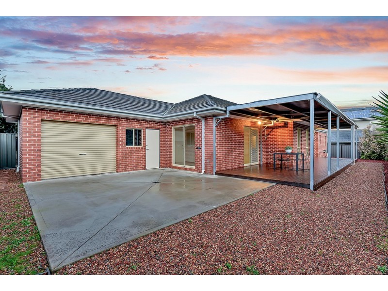 3 Meadow Street, Craigieburn VIC 3064