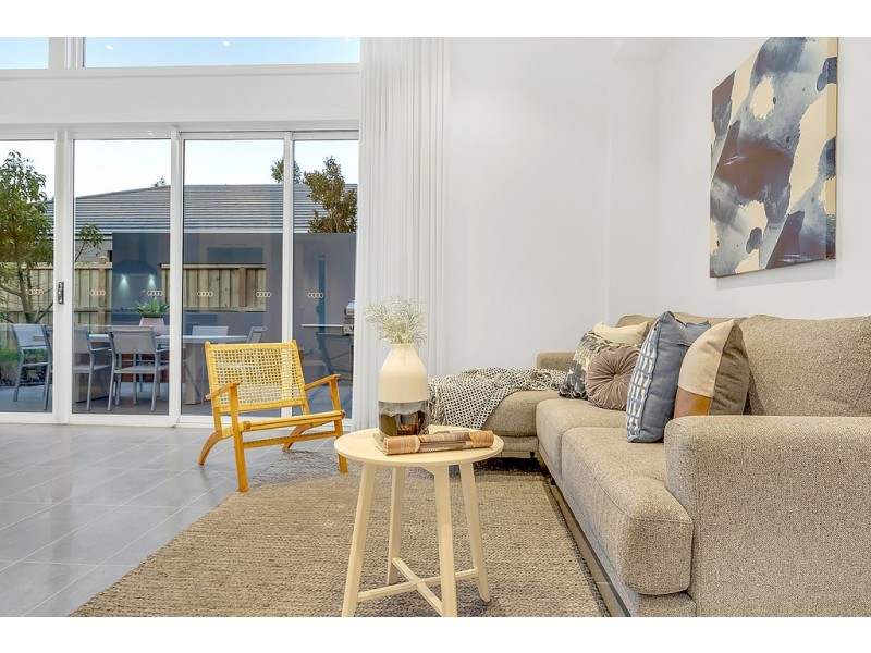 5 Newmarket Parade, Mickleham VIC 3064