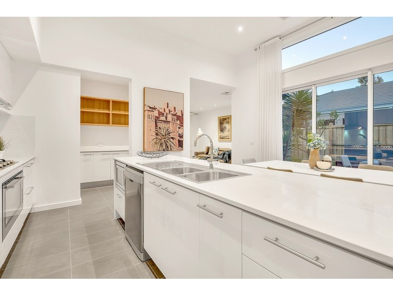 5 Newmarket Parade, Mickleham VIC 3064