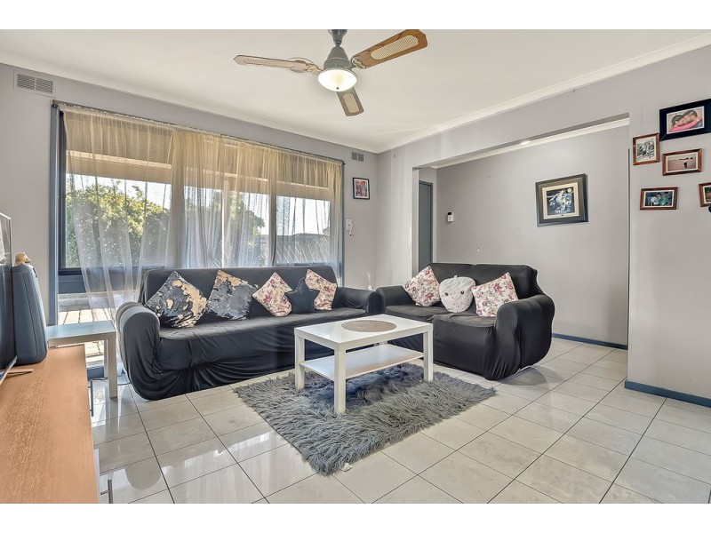 29 Southern Crescent, Craigieburn VIC 3064