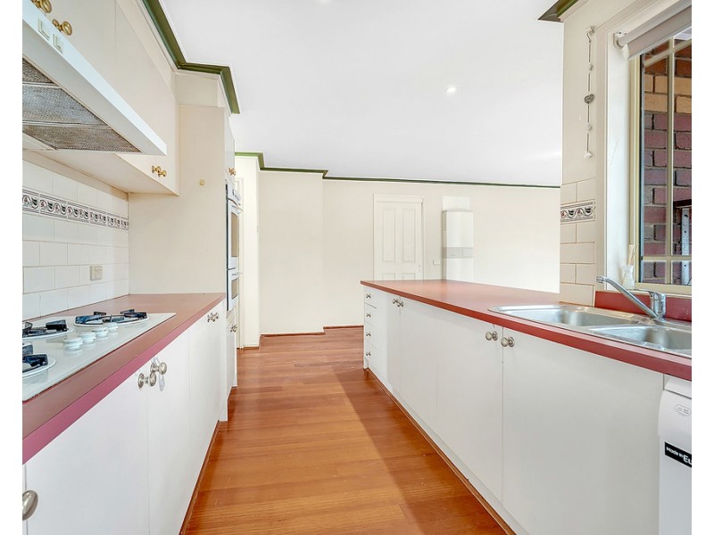 19 Ramsbury Street, Craigieburn VIC 3064