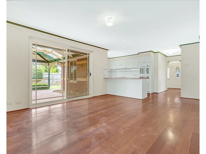 19 Ramsbury Street, Craigieburn VIC 3064