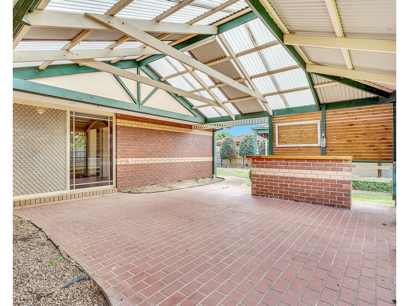 19 Ramsbury Street, Craigieburn VIC 3064