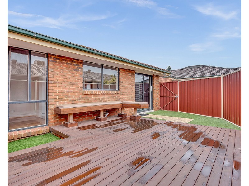 1/40 Gillingham Crescent, Craigieburn VIC 3064