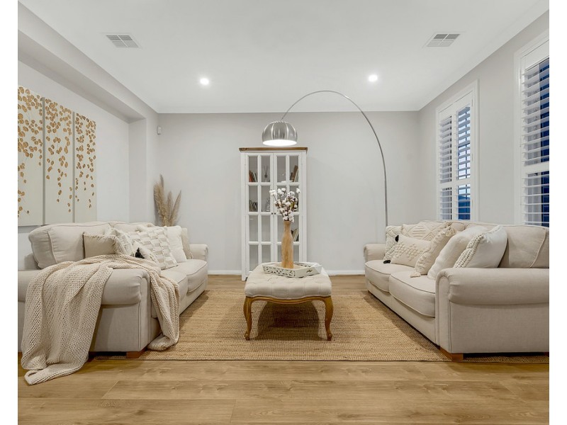 4 Hamersley Road, Craigieburn VIC 3064