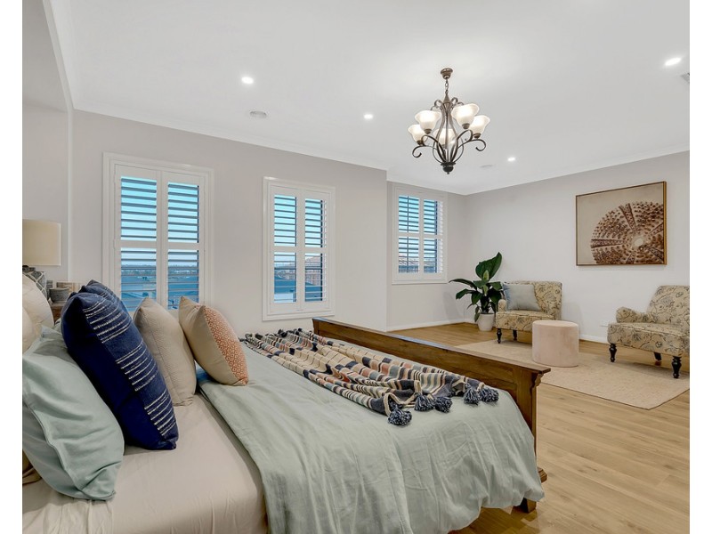 4 Hamersley Road, Craigieburn VIC 3064