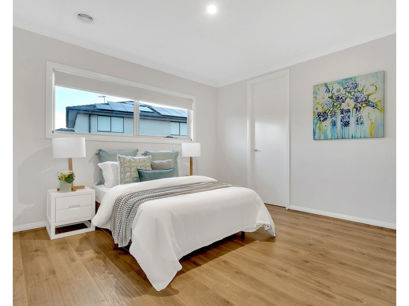 4 Hamersley Road, Craigieburn VIC 3064