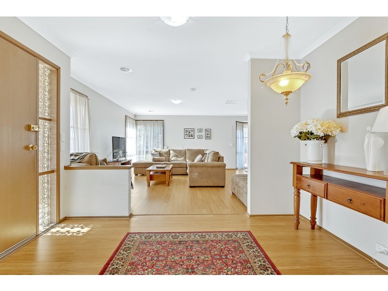 51 Edington Way, Craigieburn VIC 3064