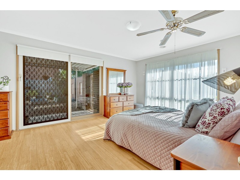 51 Edington Way, Craigieburn VIC 3064