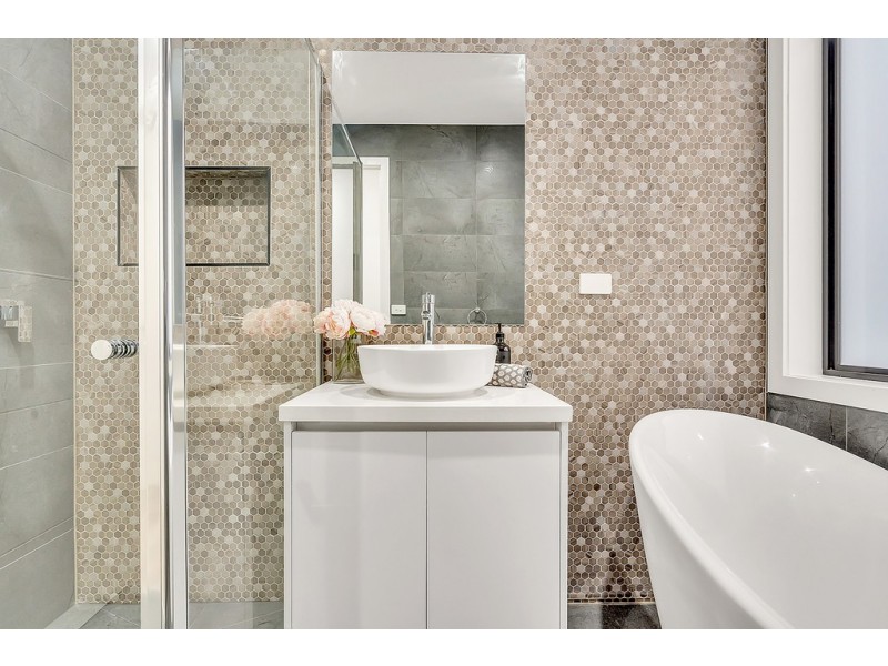 27 Birdsong Avenue, Mickleham VIC 3064