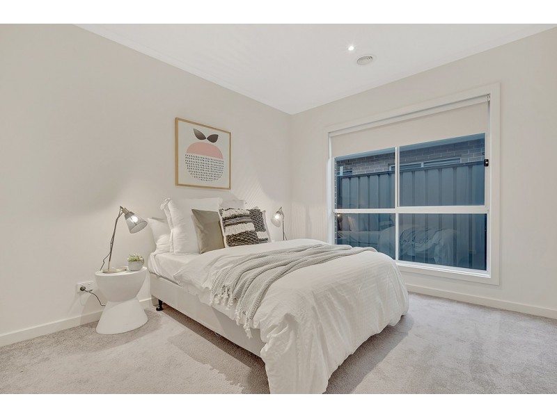 21 Gardner Terrace, Craigieburn VIC 3064