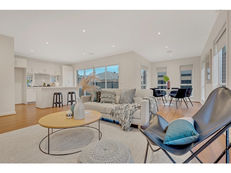 21 Gardner Terrace, Craigieburn VIC 3064