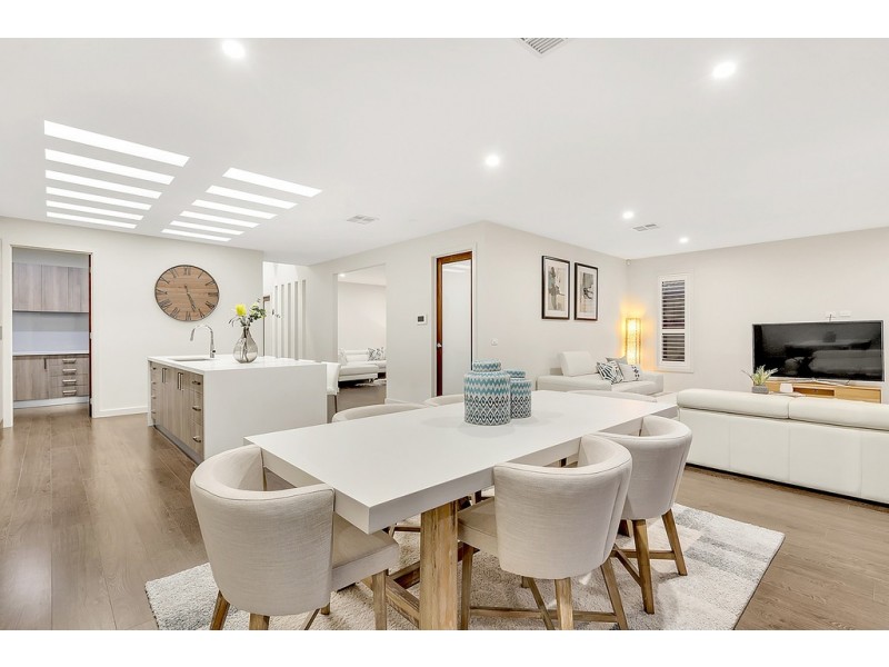 3 Breccia Street, Craigieburn VIC 3064