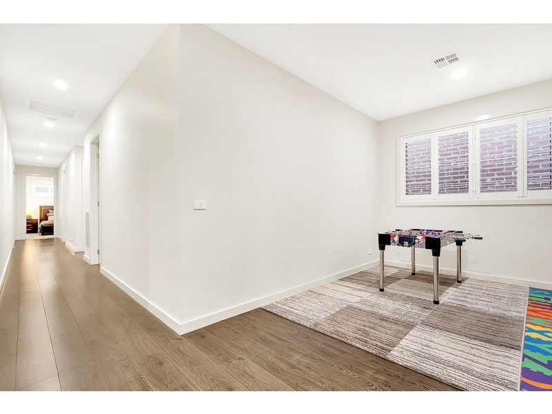 3 Breccia Street, Craigieburn VIC 3064