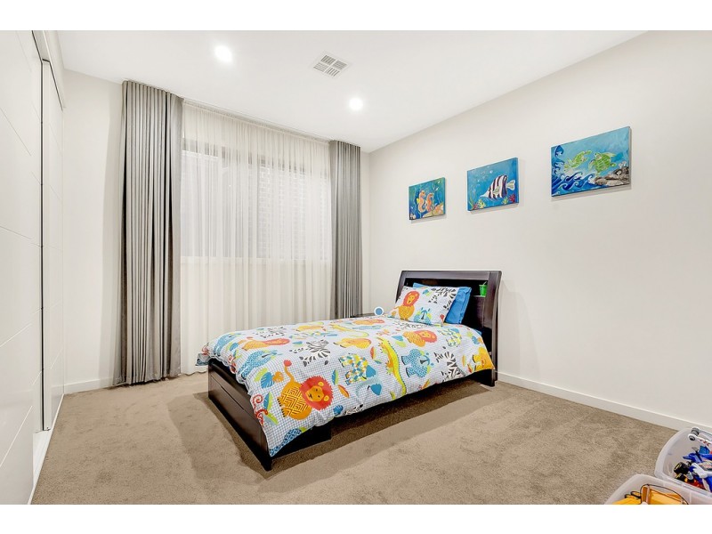 3 Breccia Street, Craigieburn VIC 3064
