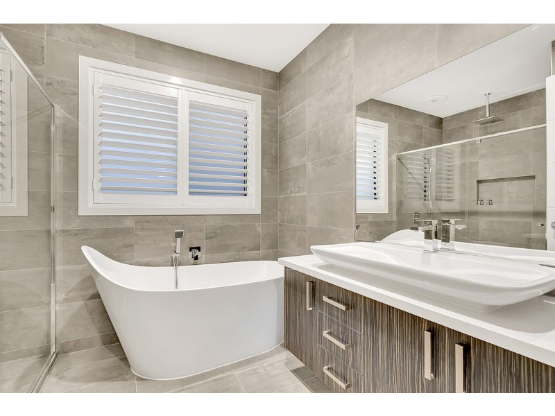 3 Breccia Street, Craigieburn VIC 3064