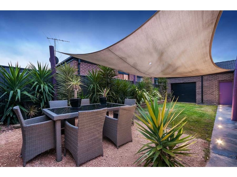 8 Coventry Lane, Craigieburn VIC 3064