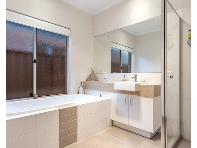 29 Highbury circuit, Craigieburn VIC 3064