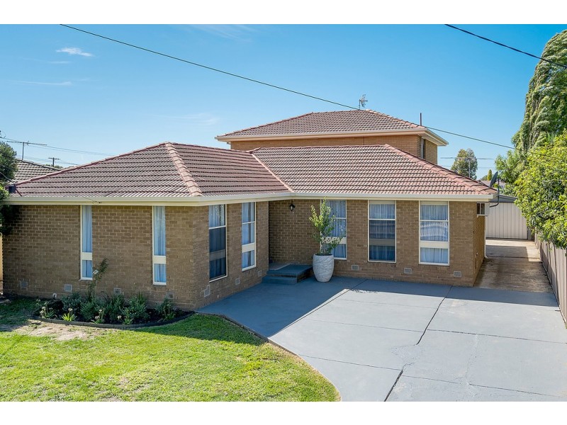 38 Bank Street, Craigieburn VIC 3064