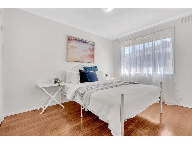 38 Bank Street, Craigieburn VIC 3064