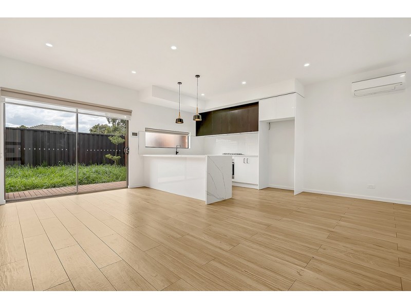 2/44 Glen Street, Glenroy VIC 3046