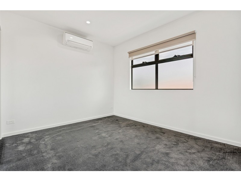 2/44 Glen Street, Glenroy VIC 3046