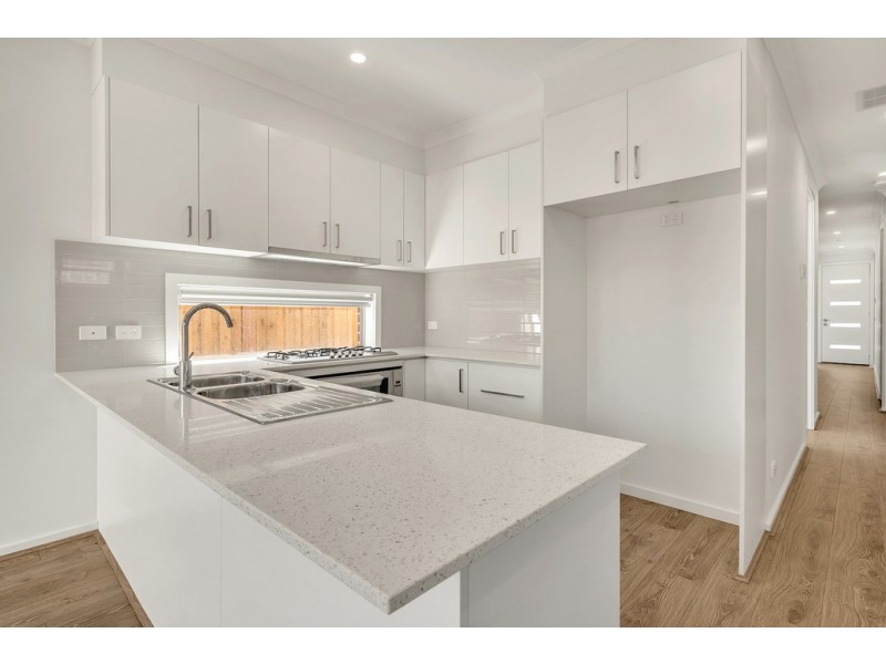 22 Bisham Street, Mickleham VIC 3064