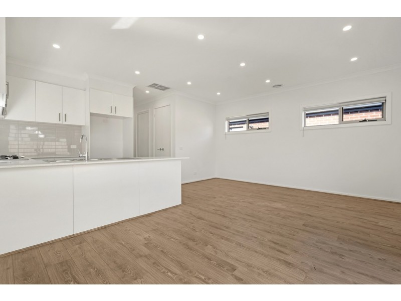 22 Bisham Street, Mickleham VIC 3064