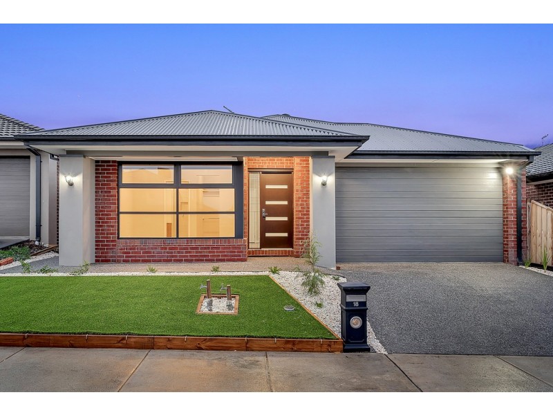 18 Alfred Road, Mickleham VIC 3064