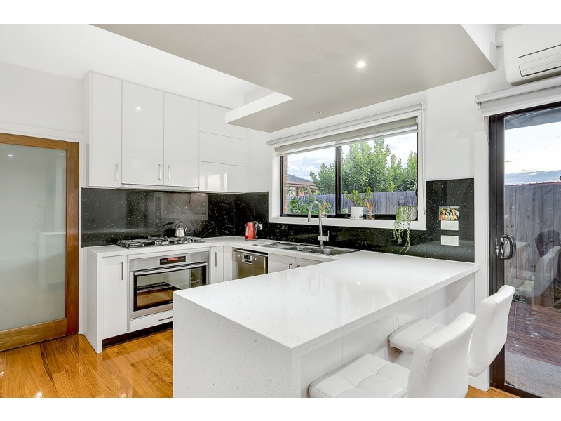 52A Ashleigh Crescent, Meadow Heights VIC 3048