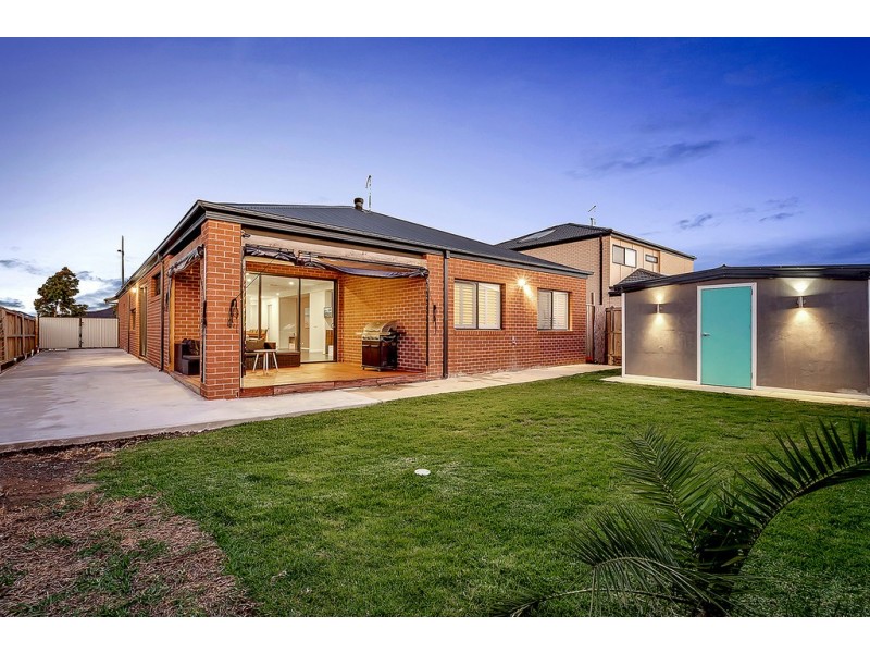 51 St Georges Boulevard, Mickleham VIC 3064