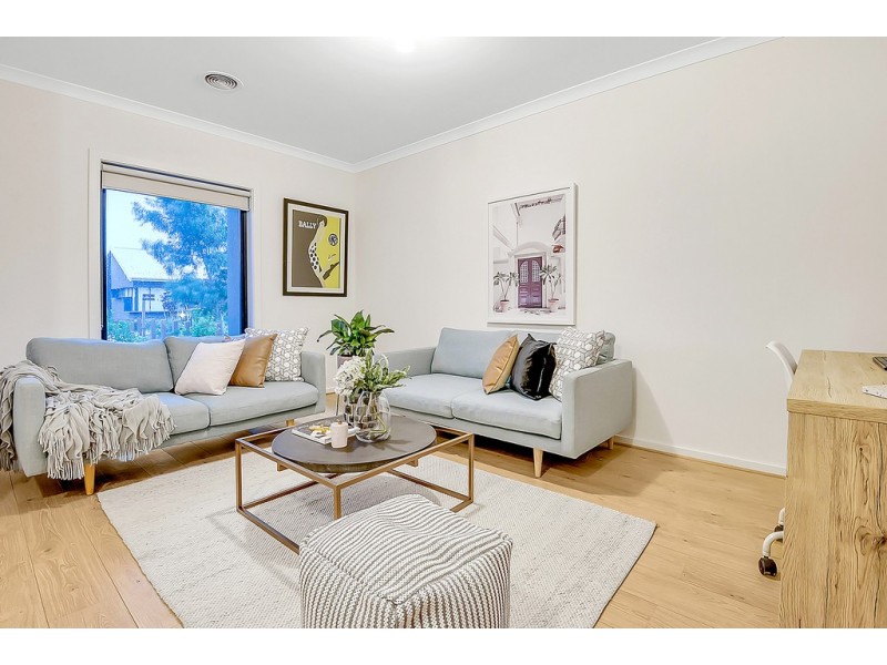 10 River Rose Street, Greenvale VIC 3059