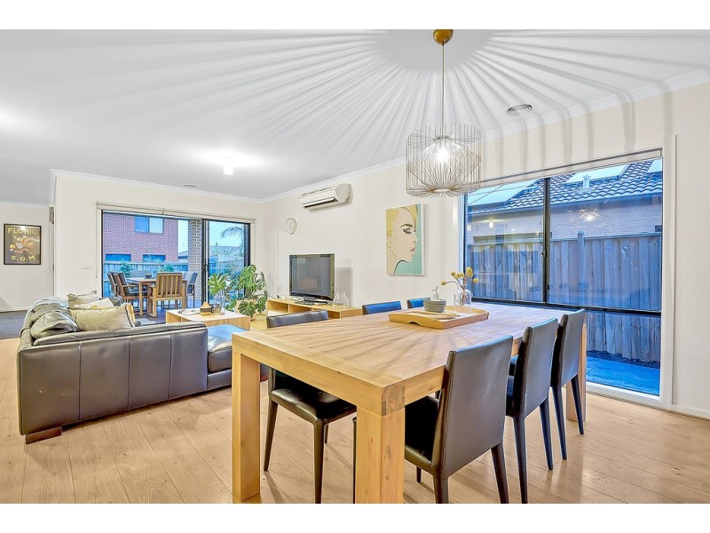 10 River Rose Street, Greenvale VIC 3059