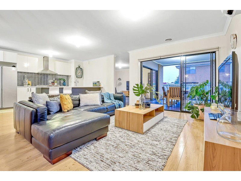 10 River Rose Street, Greenvale VIC 3059