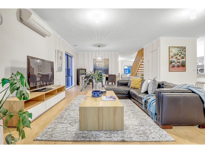 10 River Rose Street, Greenvale VIC 3059